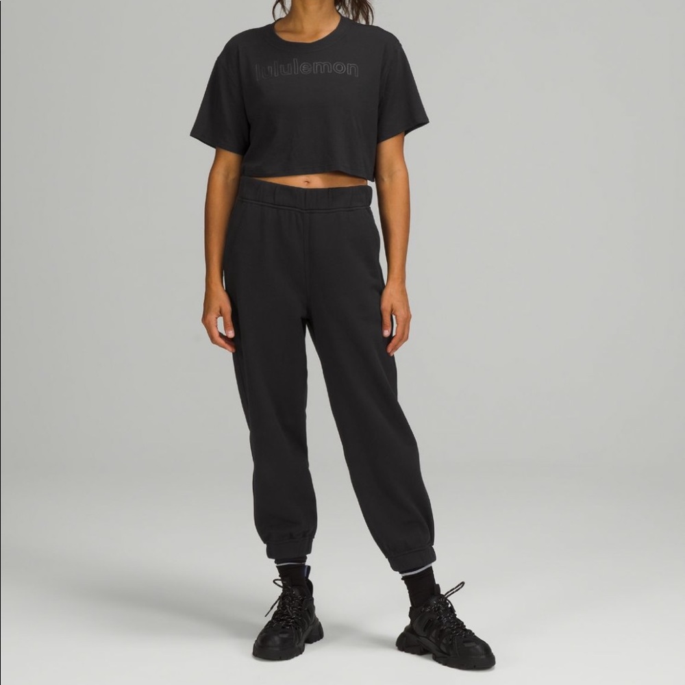 NWT Lululemon Relaxed High-Rise Jogger